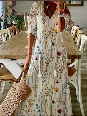 Bohemian White Floral Midi Beach Dress with V-Neck and Tassel Tie Size L